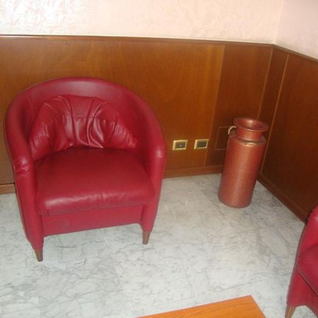Hotel Primus Roma Exterior photo
